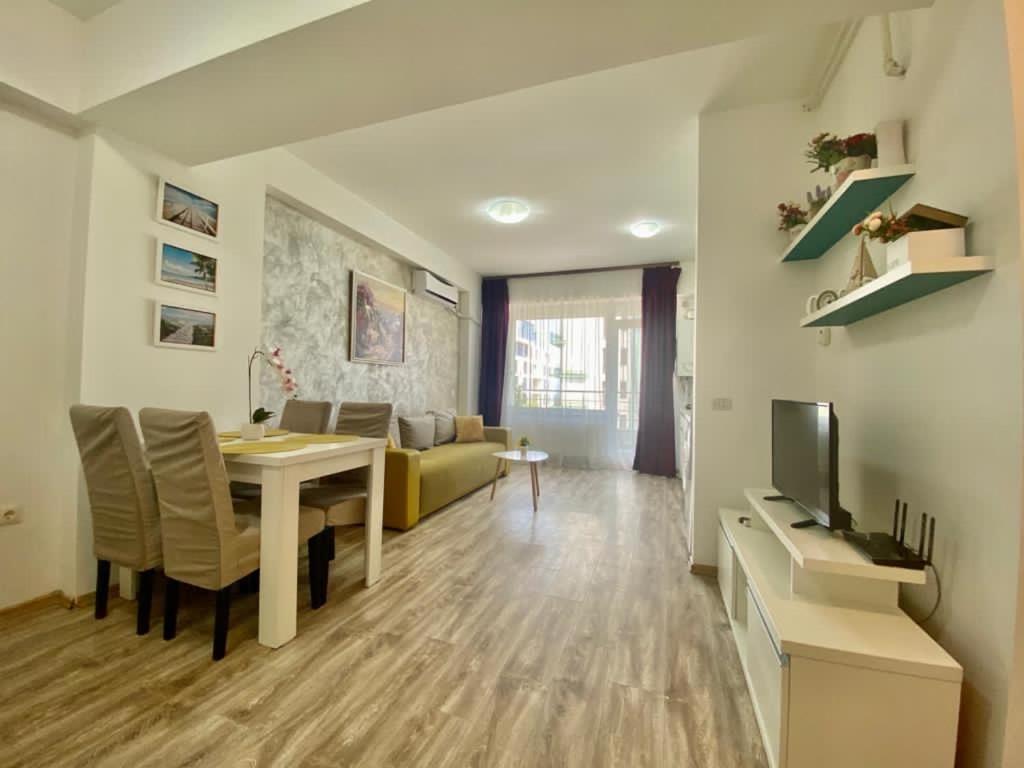 Apartament Summerland Mamaia Nord Exteriör bild