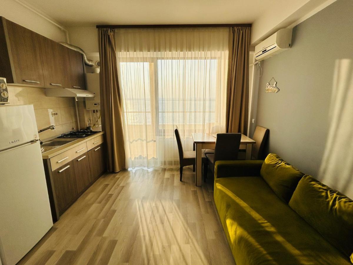 Apartament Summerland Mamaia Nord Exteriör bild