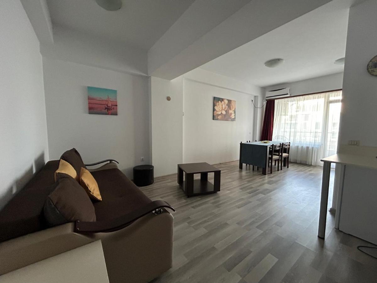 Apartament Summerland Mamaia Nord Exteriör bild