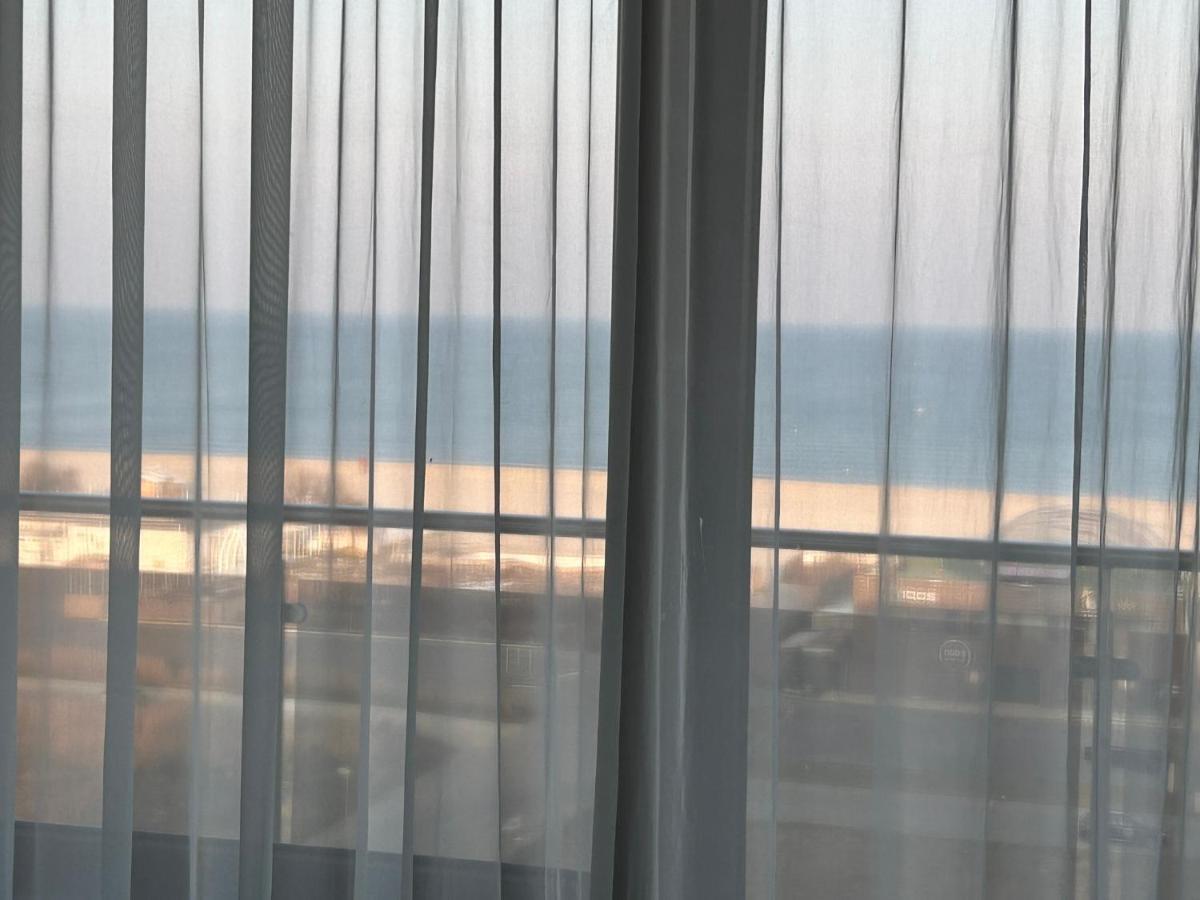 Apartament Summerland Mamaia Nord Exteriör bild