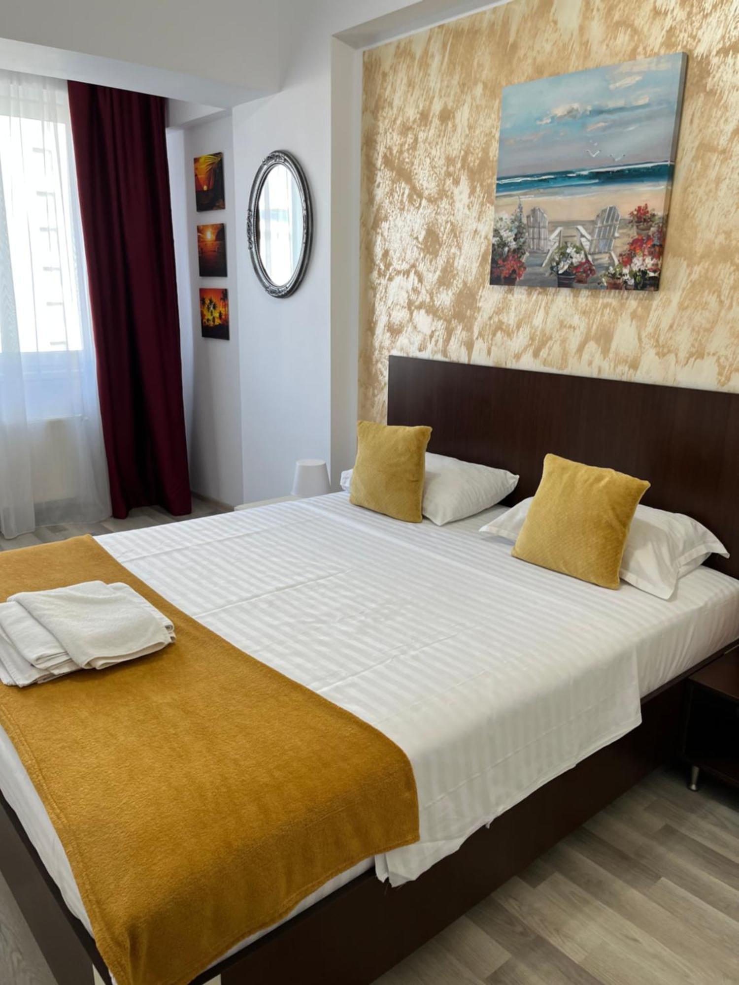 Apartament Summerland Mamaia Nord Exteriör bild