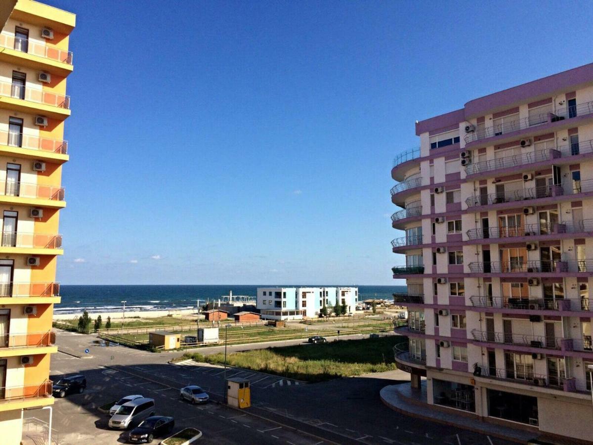 Apartament Summerland Mamaia Nord Exteriör bild
