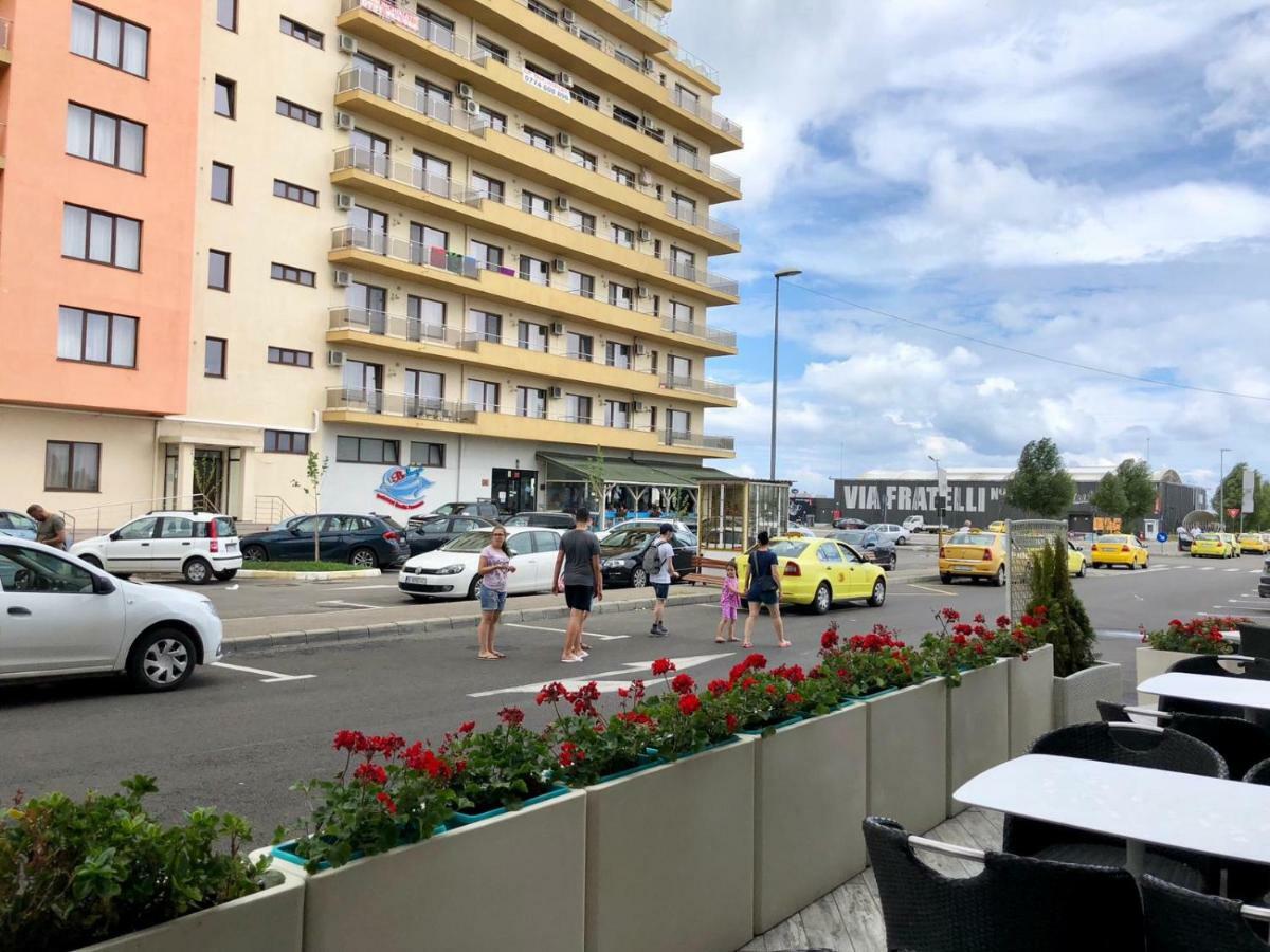 Apartament Summerland Mamaia Nord Exteriör bild